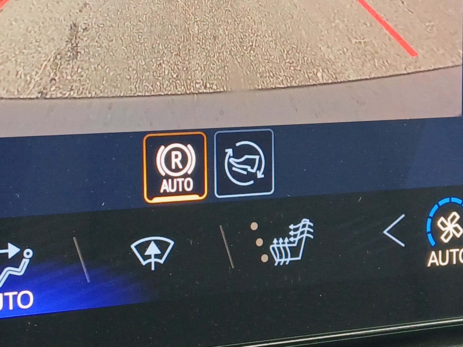 New 2026 Chevrolet Equinox EV LT image 15