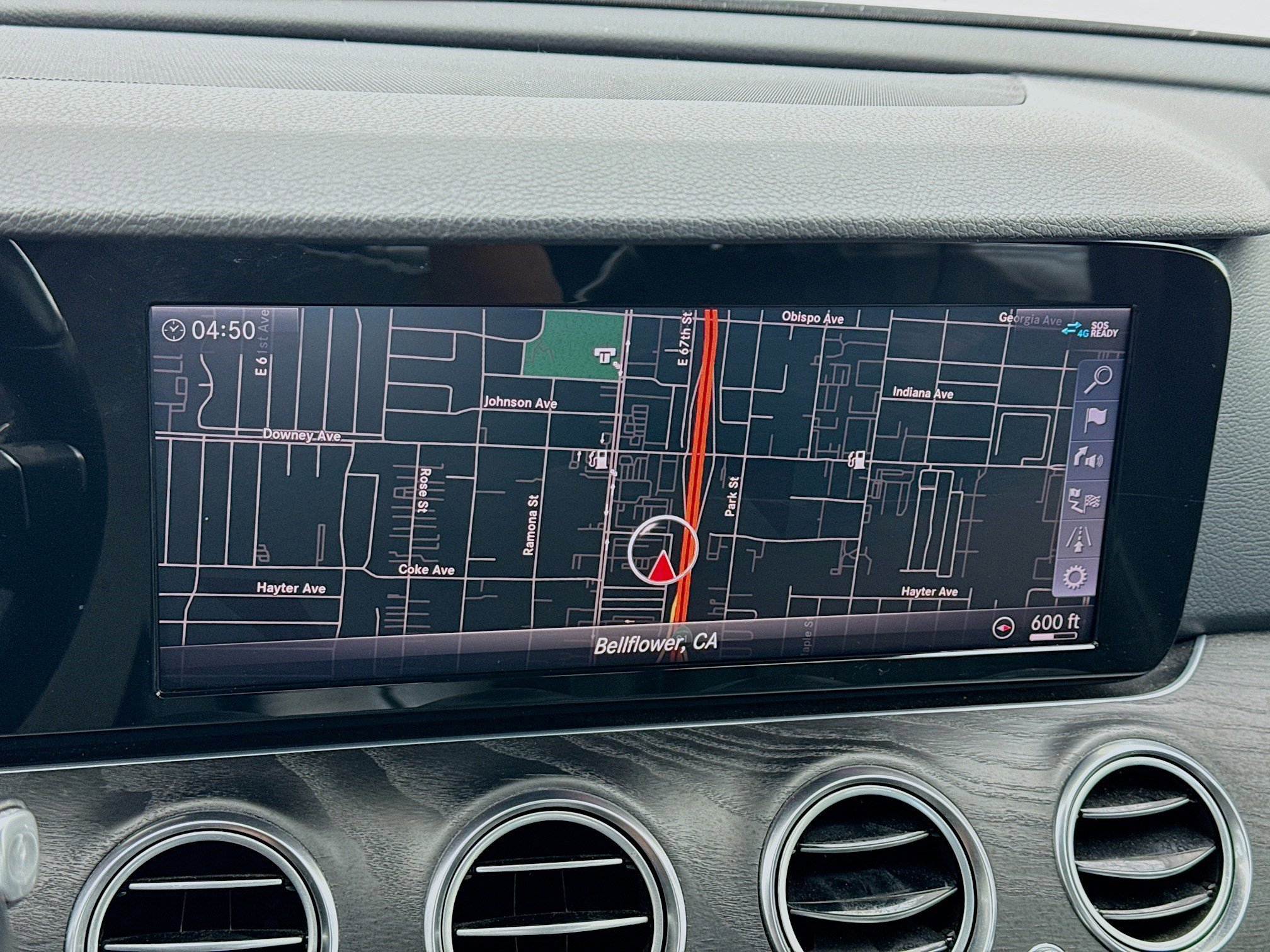 Used 2019 Mercedes-Benz E 300 image 9