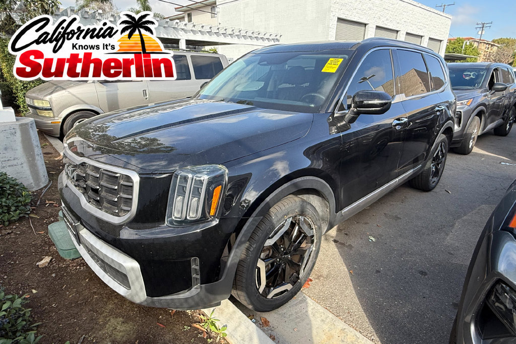Certified 2024 Kia Telluride S w/ S Sunroof Package FWD image 1