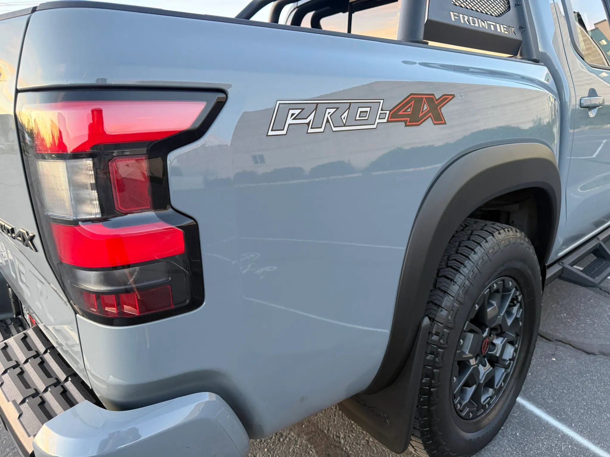 Used 2024 Nissan Frontier PRO-4X w/ Pro Premium Package image 30