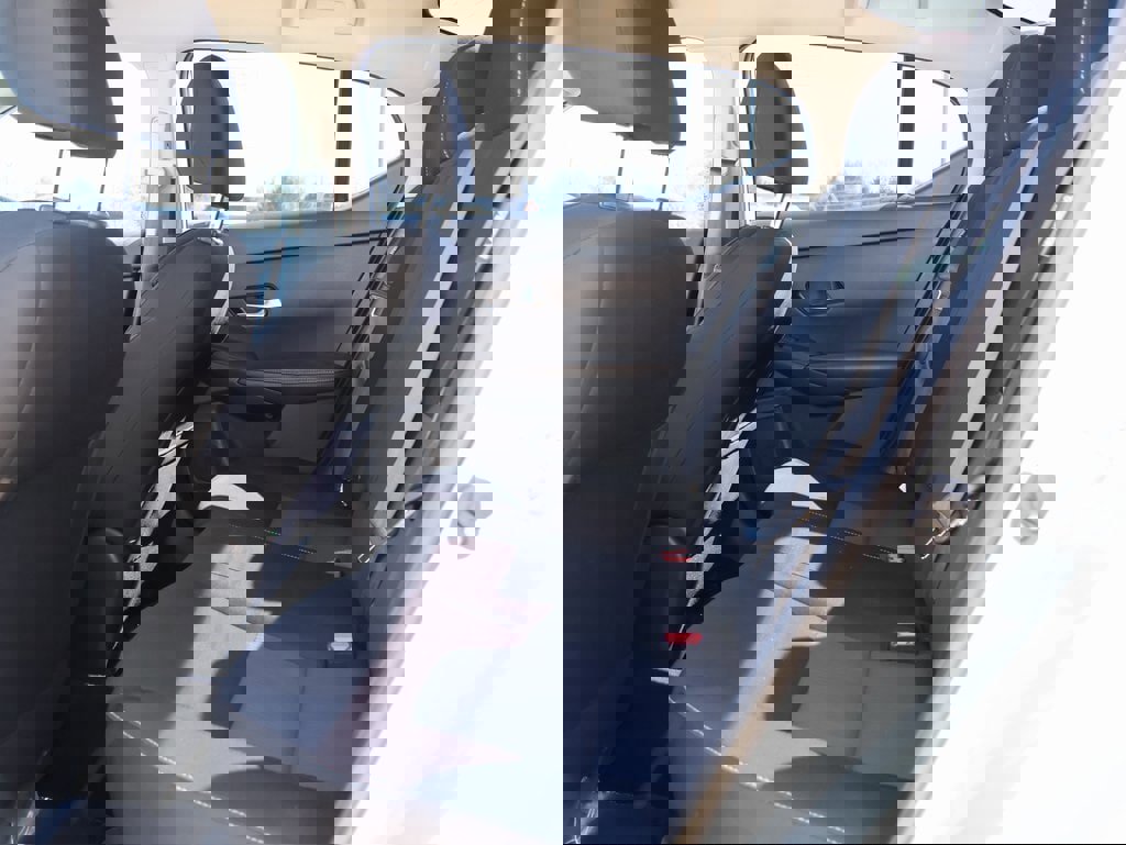 Used 2022 Nissan Sentra SV image 18