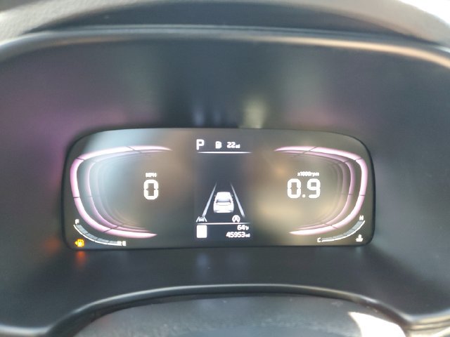 Used 2023 Kia Soul LX w/ LX Technology Package FWD image 23