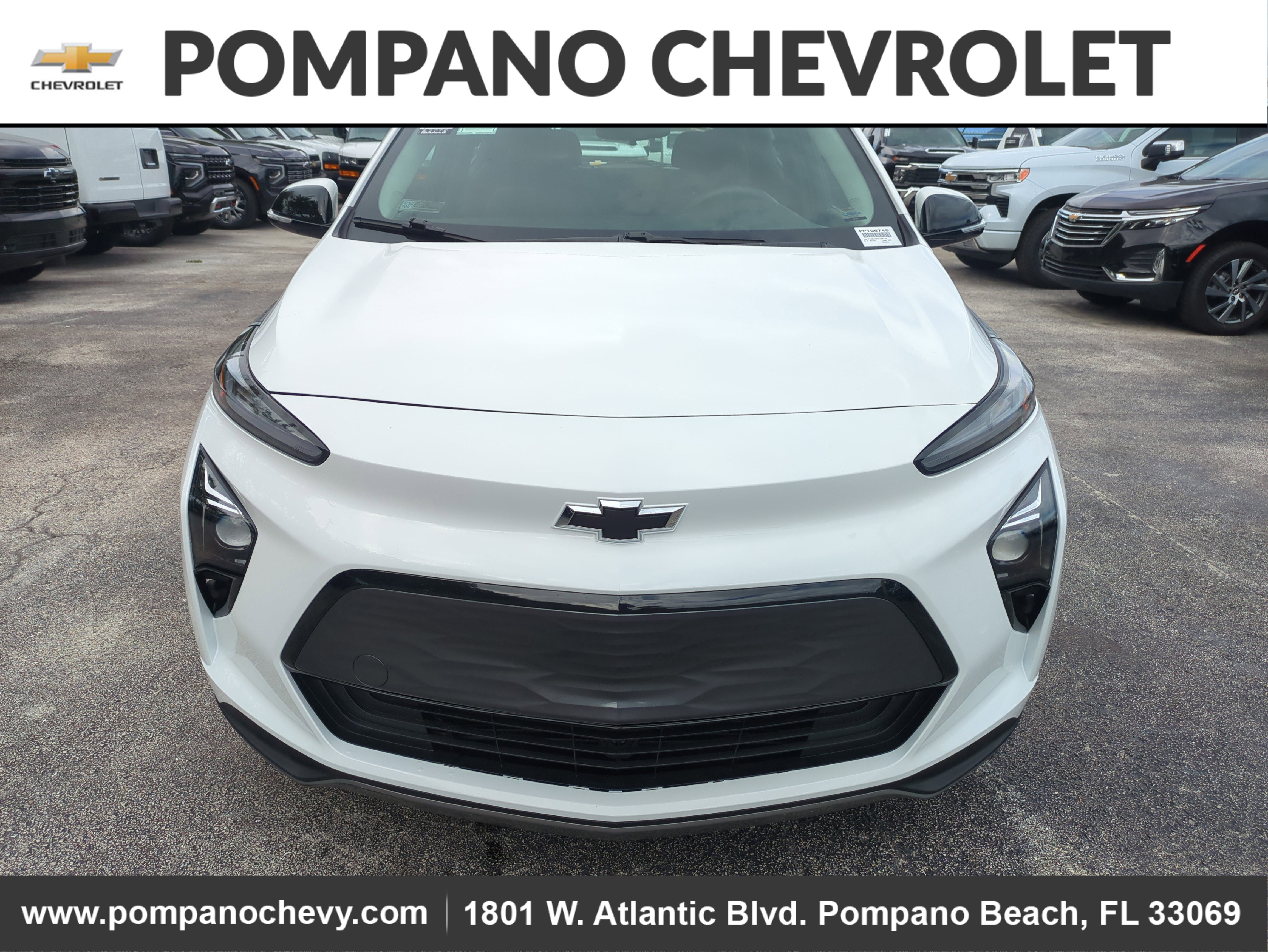 Used 2022 Chevrolet Bolt EUV LT w/ Driver Confidence Package image 8