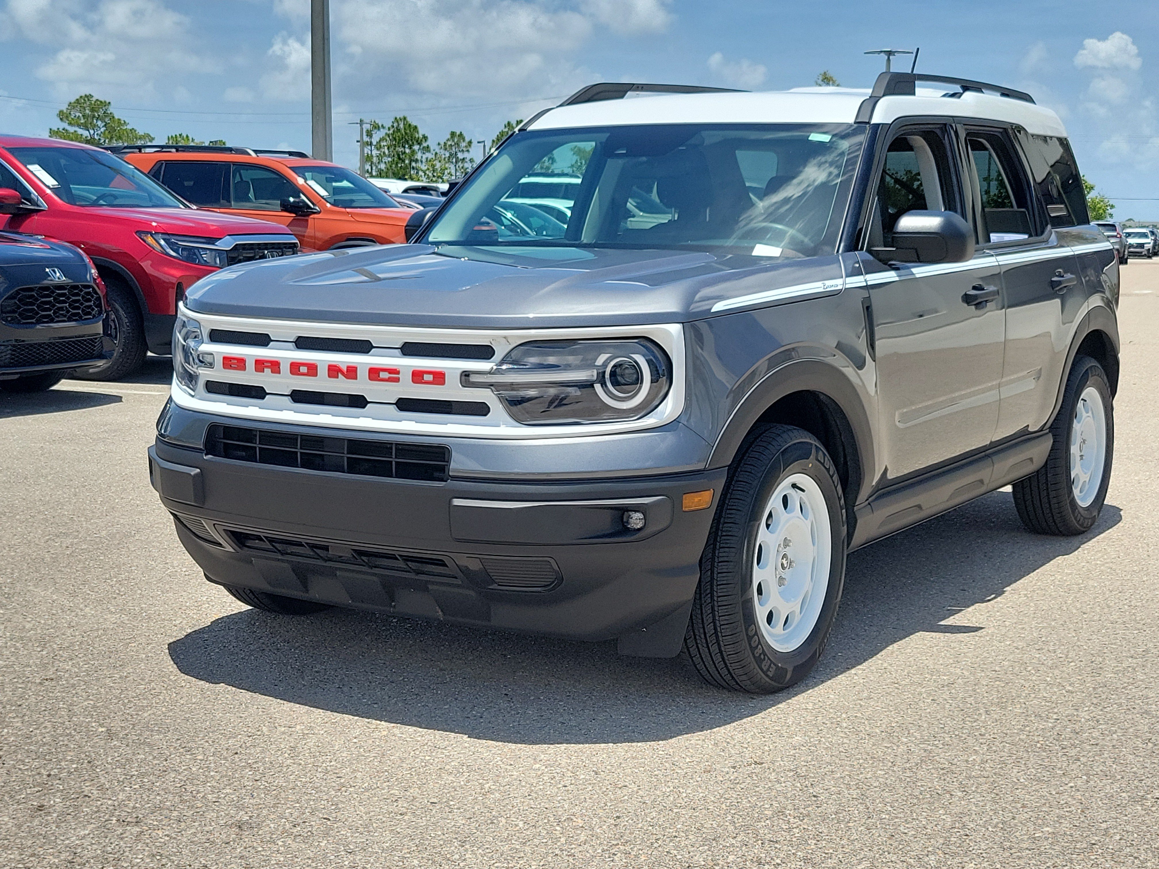 Used 2023 Ford Bronco Sport Heritage AWD/4WD image 3