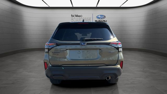 Used 2025 Subaru Forester Touring image 6