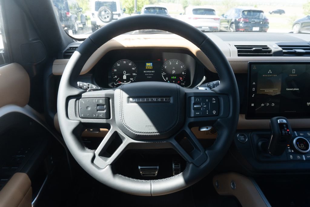 New 2025 Land Rover Defender 110 V8 image 10