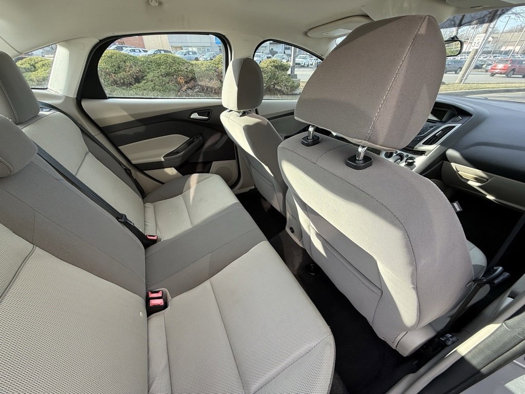 Used 2013 Ford Focus SE image 34