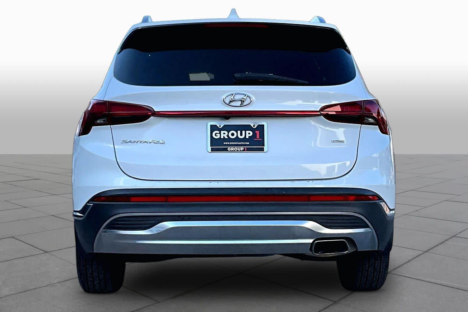 Used 2022 Hyundai Santa Fe SEL AWD/4WD image 5