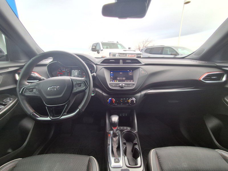 Used 2022 Chevrolet TrailBlazer RS FWD image 17