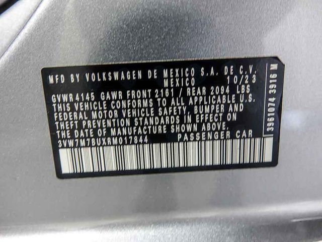 Used 2024 Volkswagen Jetta SE FWD image 32