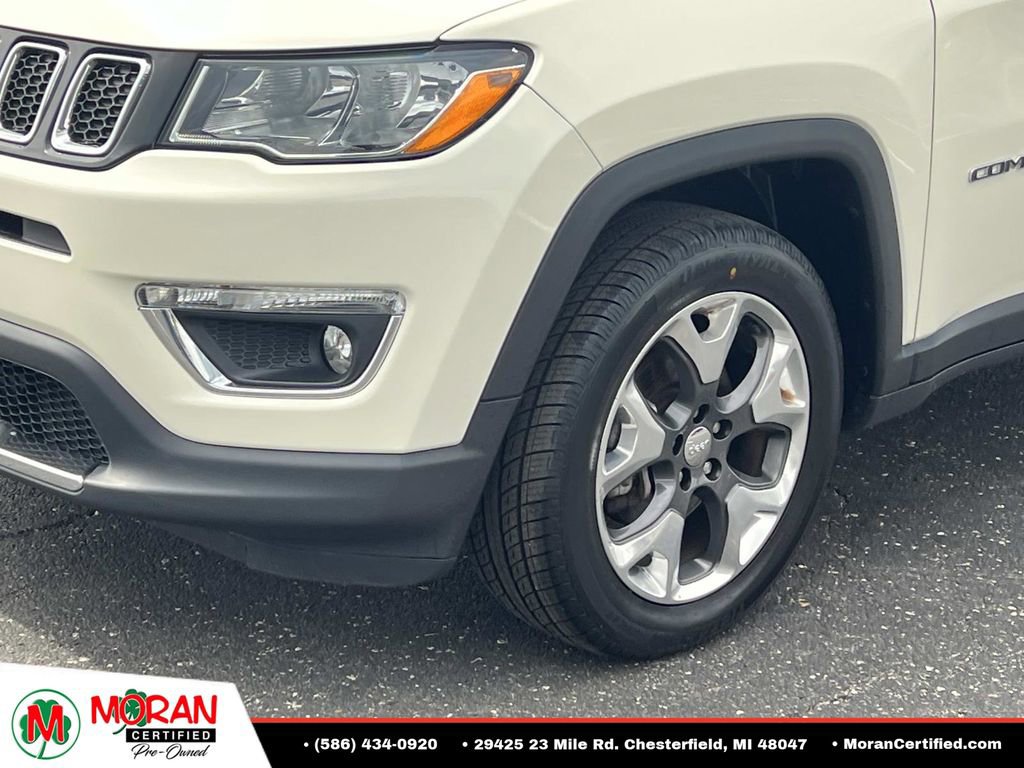 Used 2019 Jeep Compass Limited AWD/4WD image 8