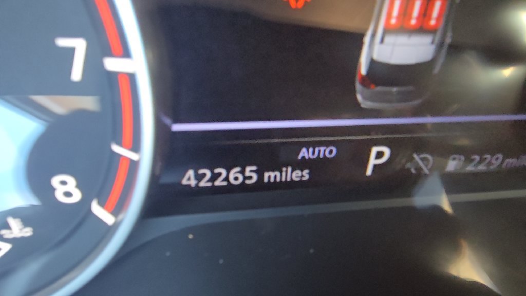 Used 2025 Nissan Rogue SV AWD/4WD image 17