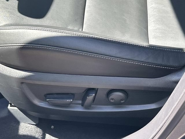 Used 2025 INFINITI QX50 Pure AWD/4WD image 17