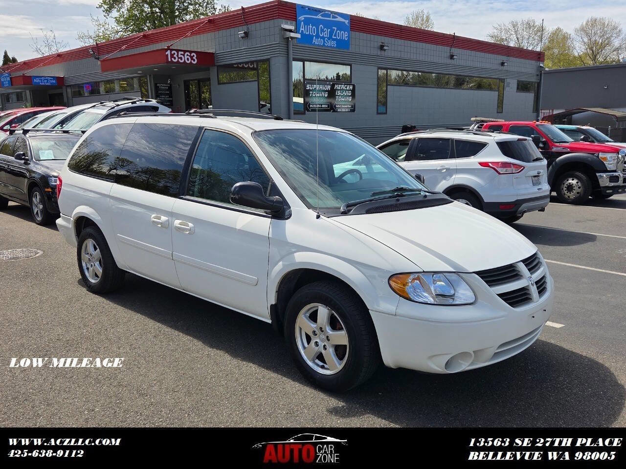 Used 2006 Dodge Grand Caravan SXT FWD image 1
