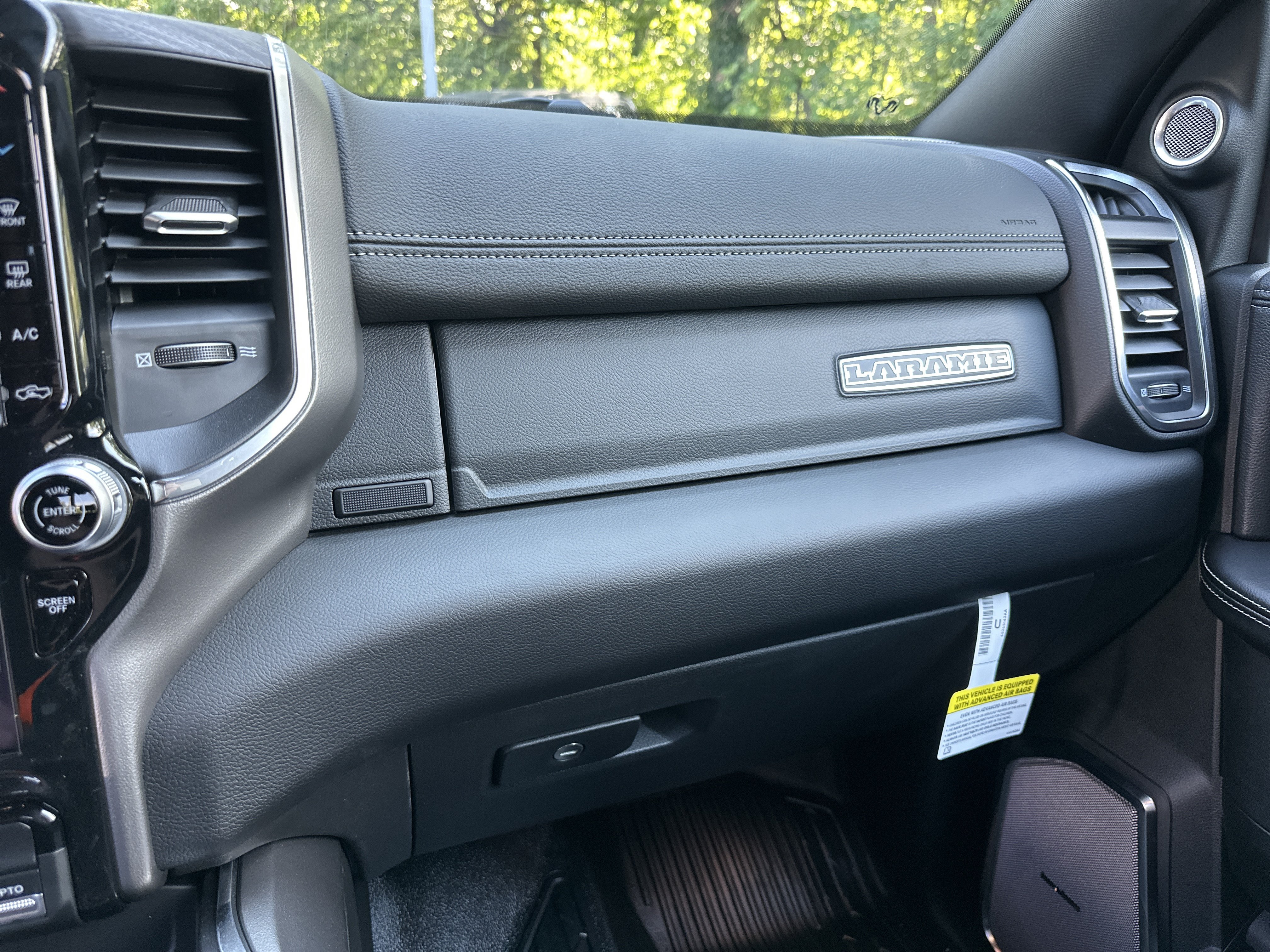 New 2026 RAM 5500 4x4 Crew Cab w/ Laramie Trim Package image 5