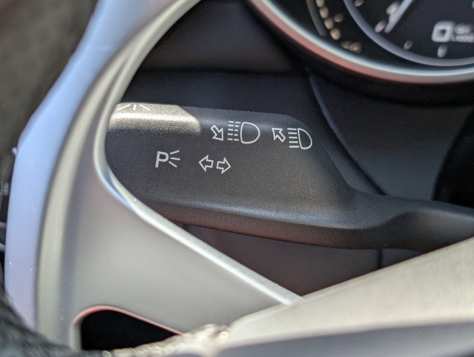 Used 2023 Alfa Romeo Giulia Veloce image 27