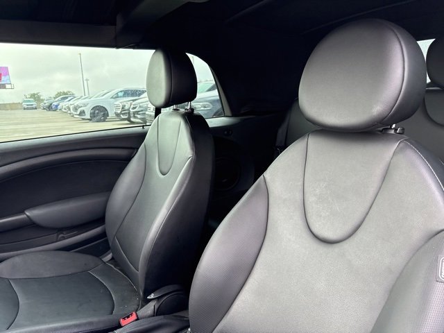 Used 2015 MINI Cooper Convertible image 13