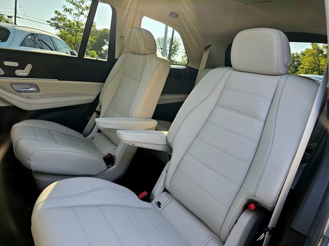New 2026 Mercedes-Benz GLS 450 4MATIC image 27