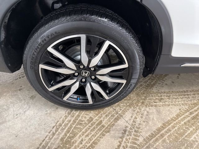 Certified 2021 Honda Pilot Touring image 11