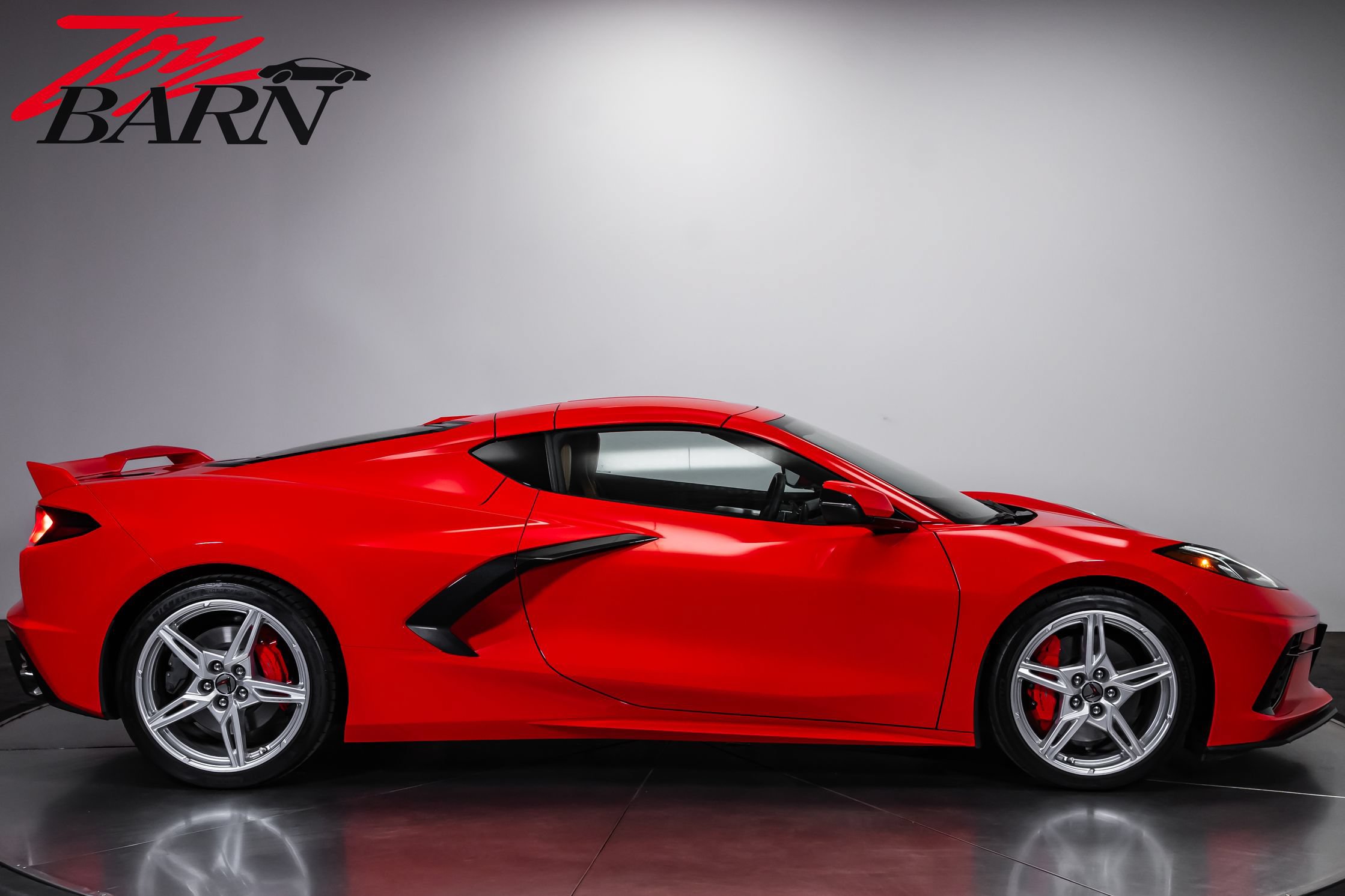 Used 2022 Chevrolet Corvette Stingray Preferred Cpe w/ Z51 Performance Package RWD image 14