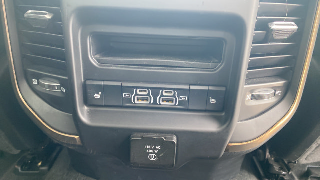 Used 2022 RAM 1500 Limited w/ Body Color Bumper Group AWD/4WD image 25