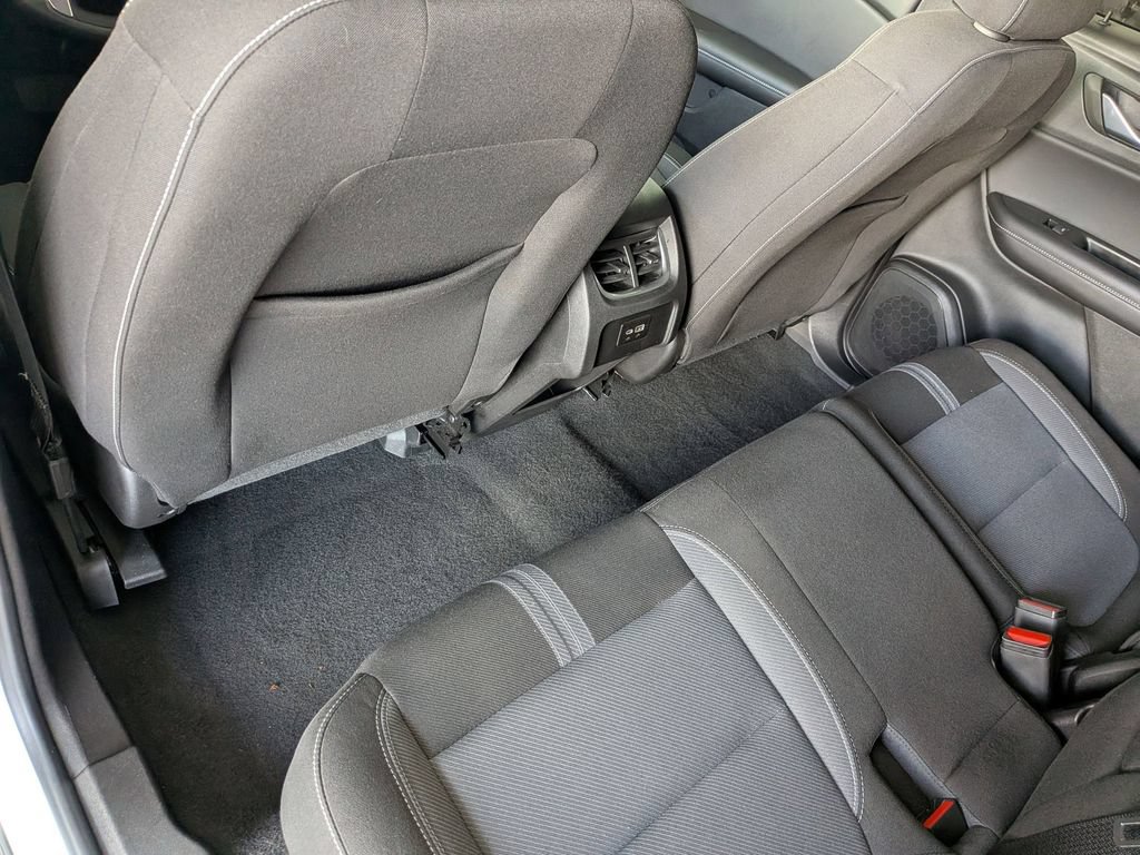Used 2025 Chevrolet Blazer LT FWD image 22