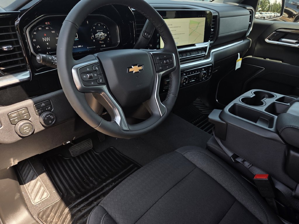 New 2026 Chevrolet Silverado 1500 LT w/ Z71 Off-Road Package AWD/4WD image 14
