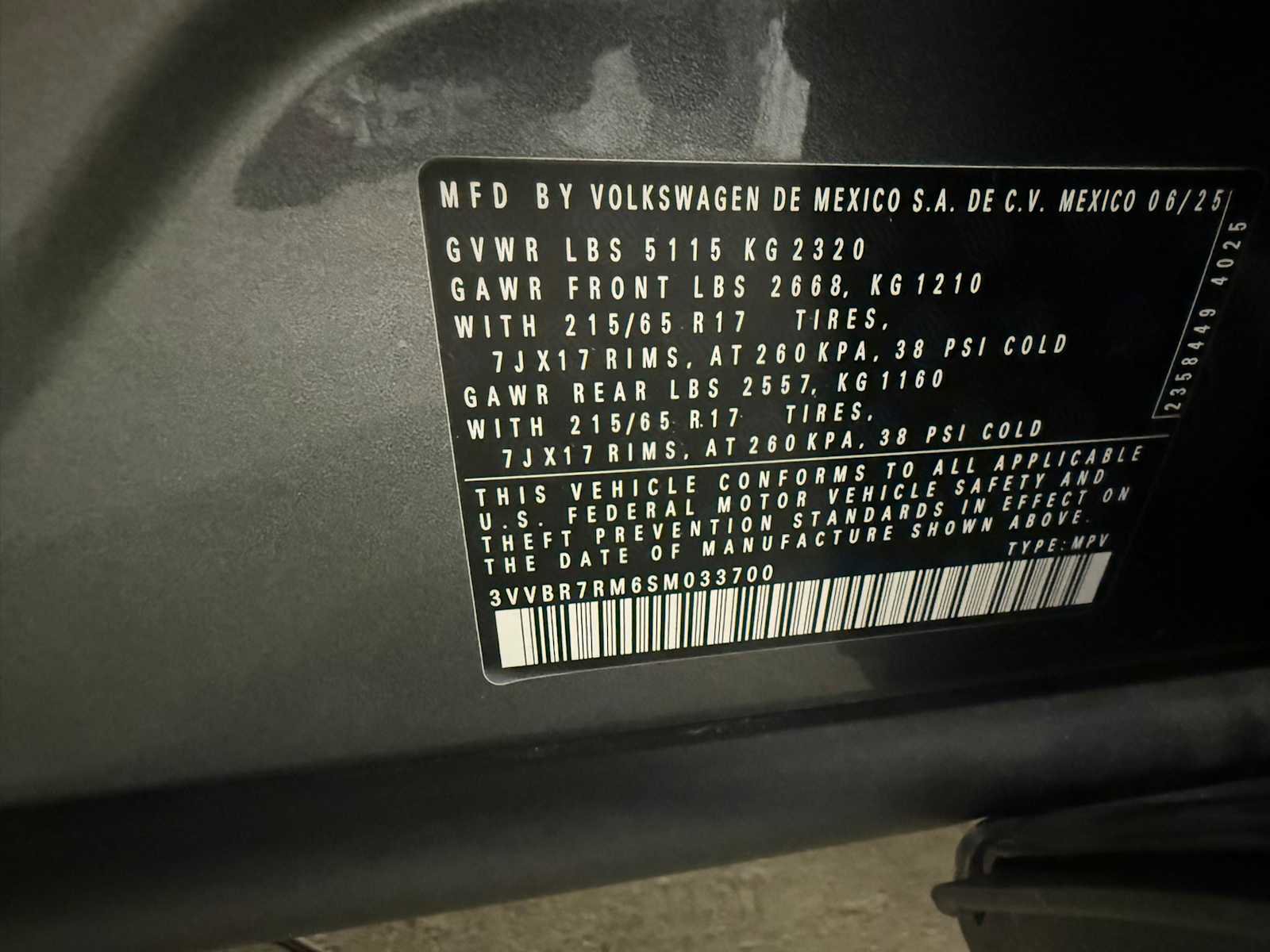 Certified 2025 Volkswagen Tiguan S image 37
