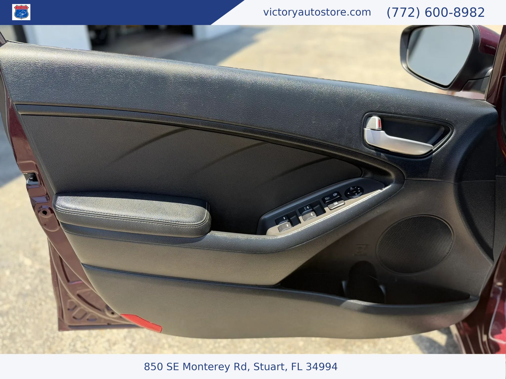 Used 2017 Kia Forte LX FWD image 23