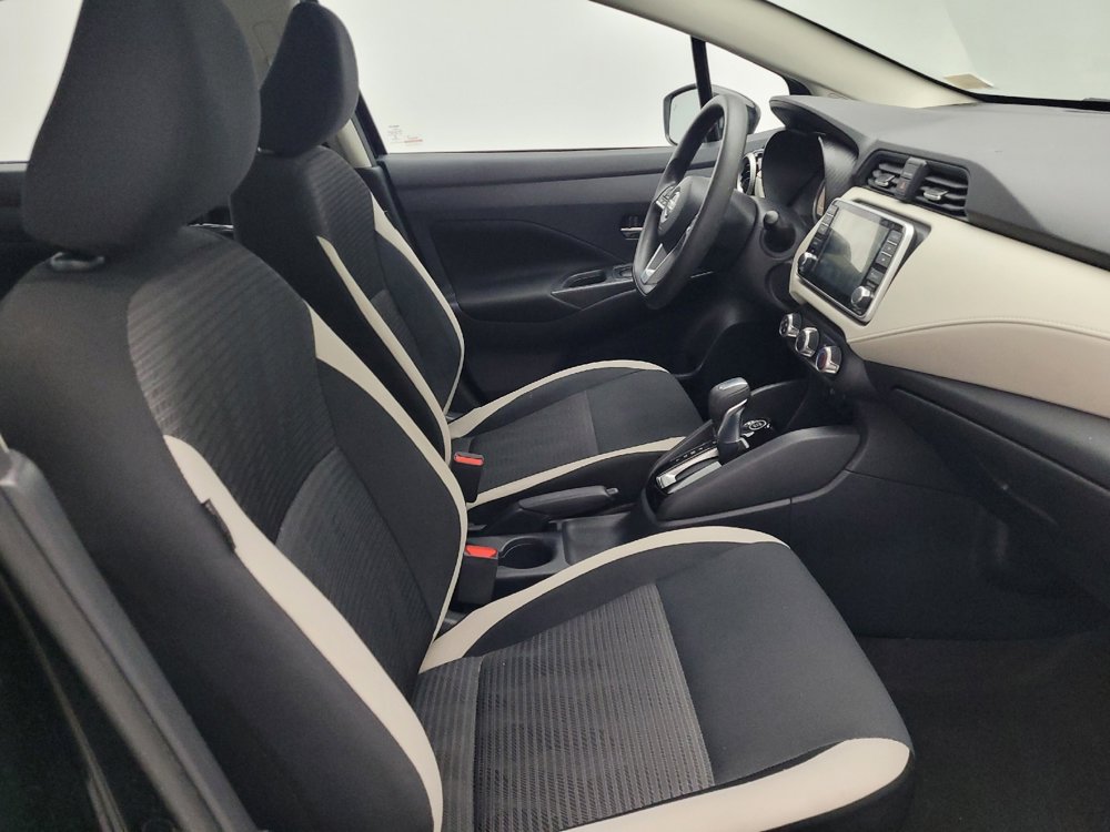 Used 2021 Nissan Versa SV image 21