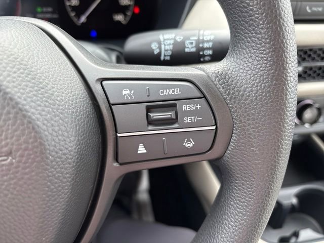 Used 2025 Honda HR-V LX image 14