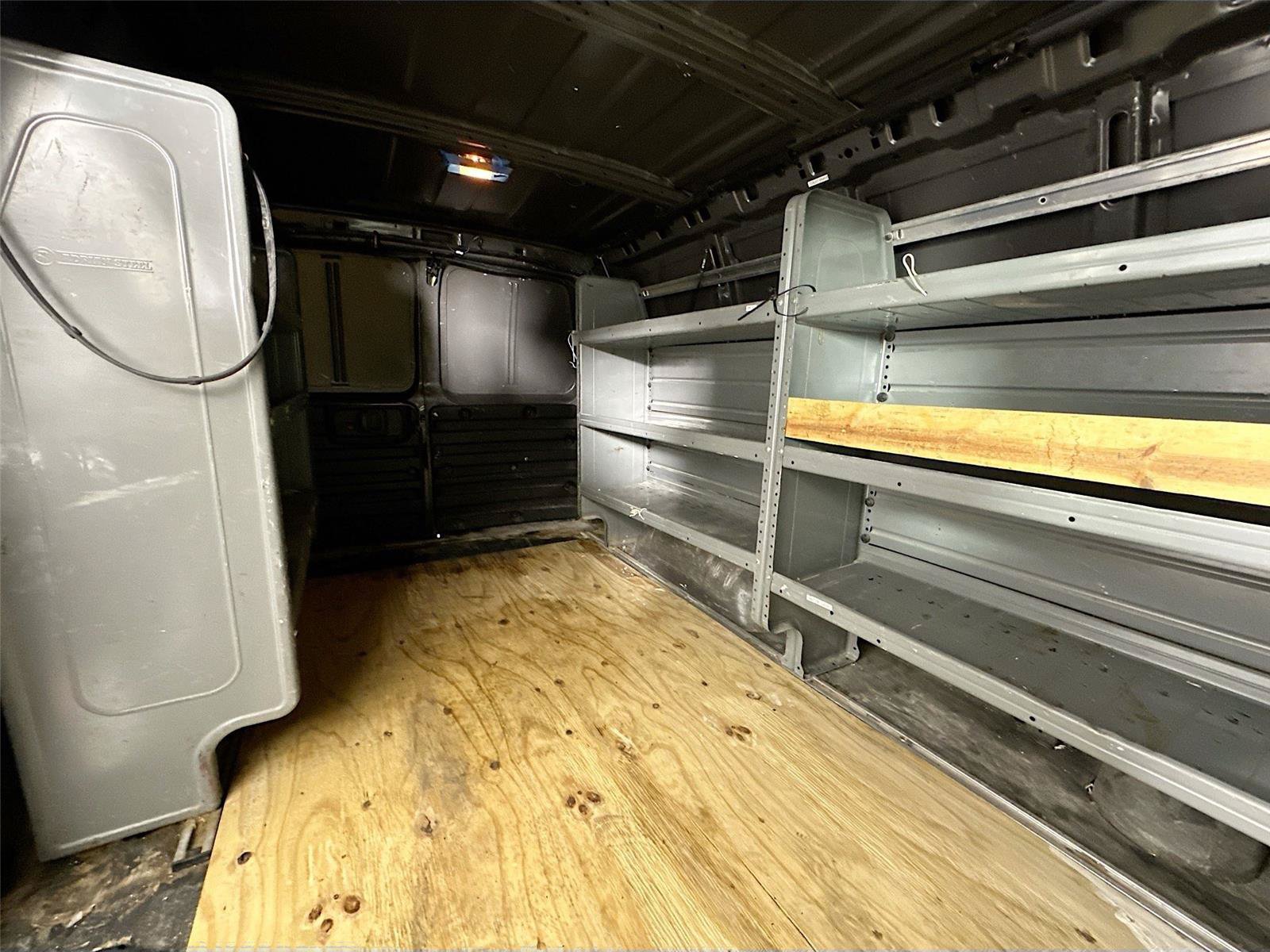 Used 2012 Chevrolet Express 1500 RWD image 29