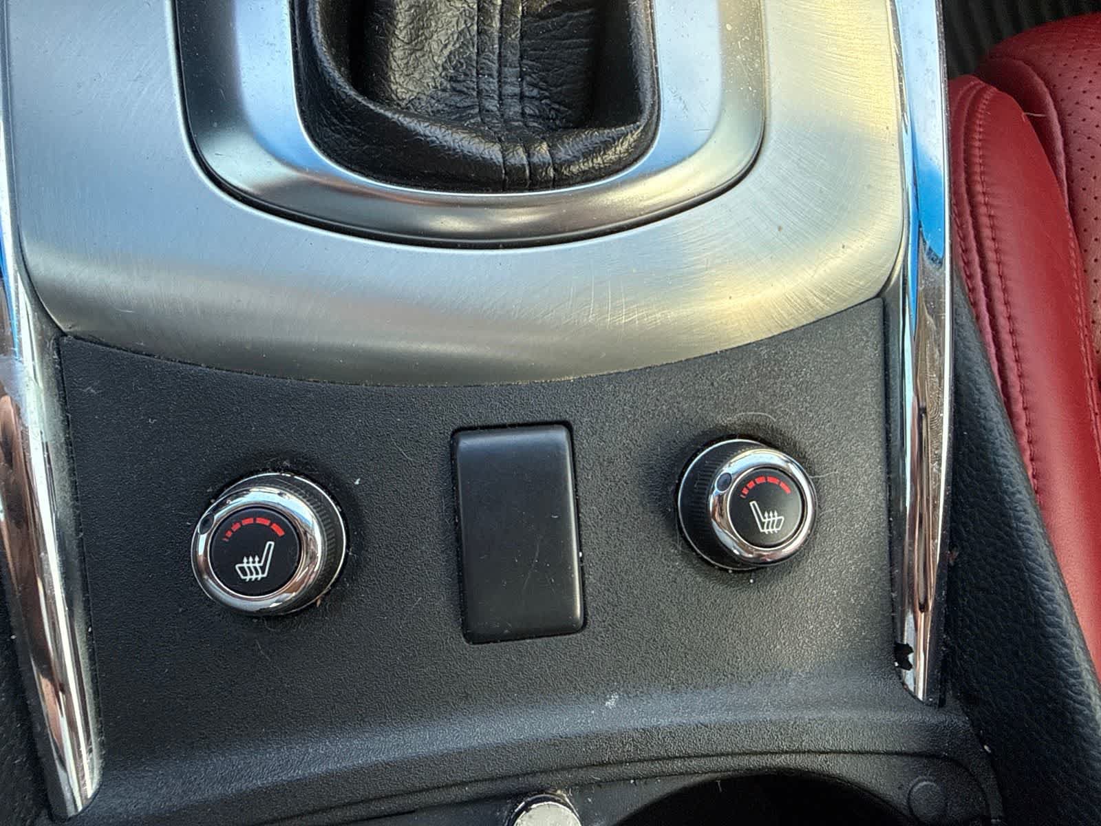 Used 2011 INFINITI G37 IPL RWD image 11