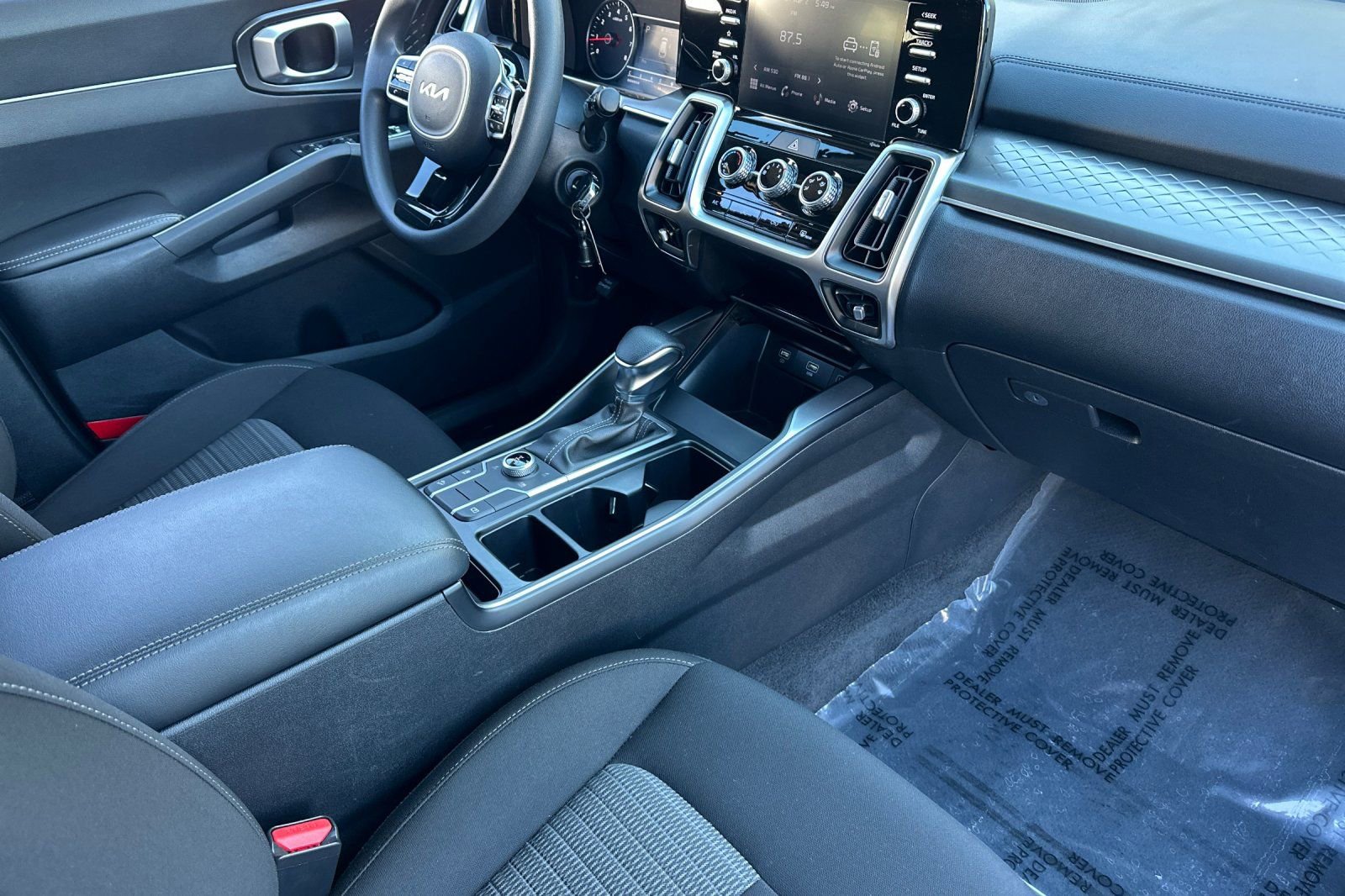 Used 2022 Kia Sorento LX image 19