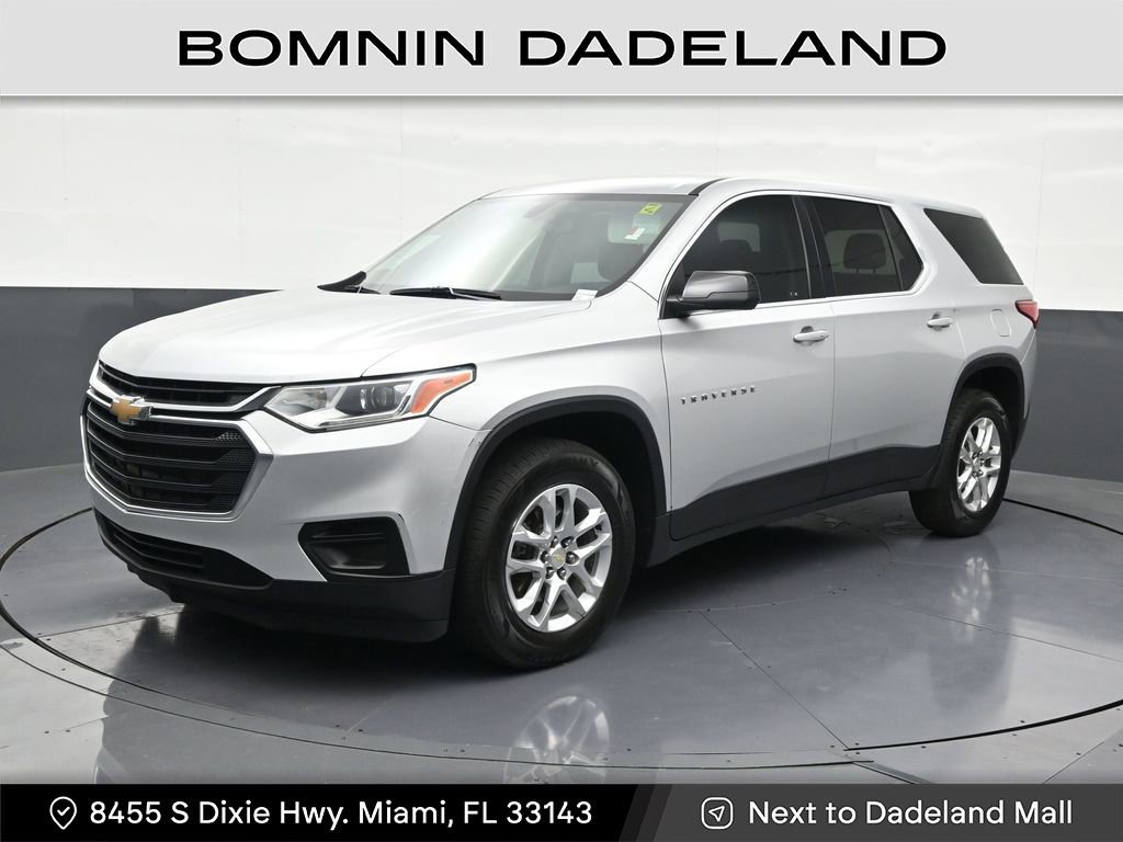 Used 2021 Chevrolet Traverse LS FWD image 1