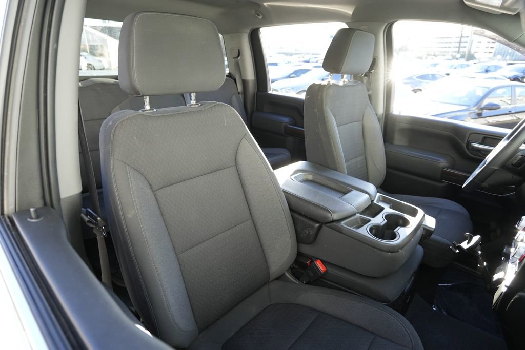 Used 2021 GMC Sierra 2500 SLE w/ SLE Value Package; image 18