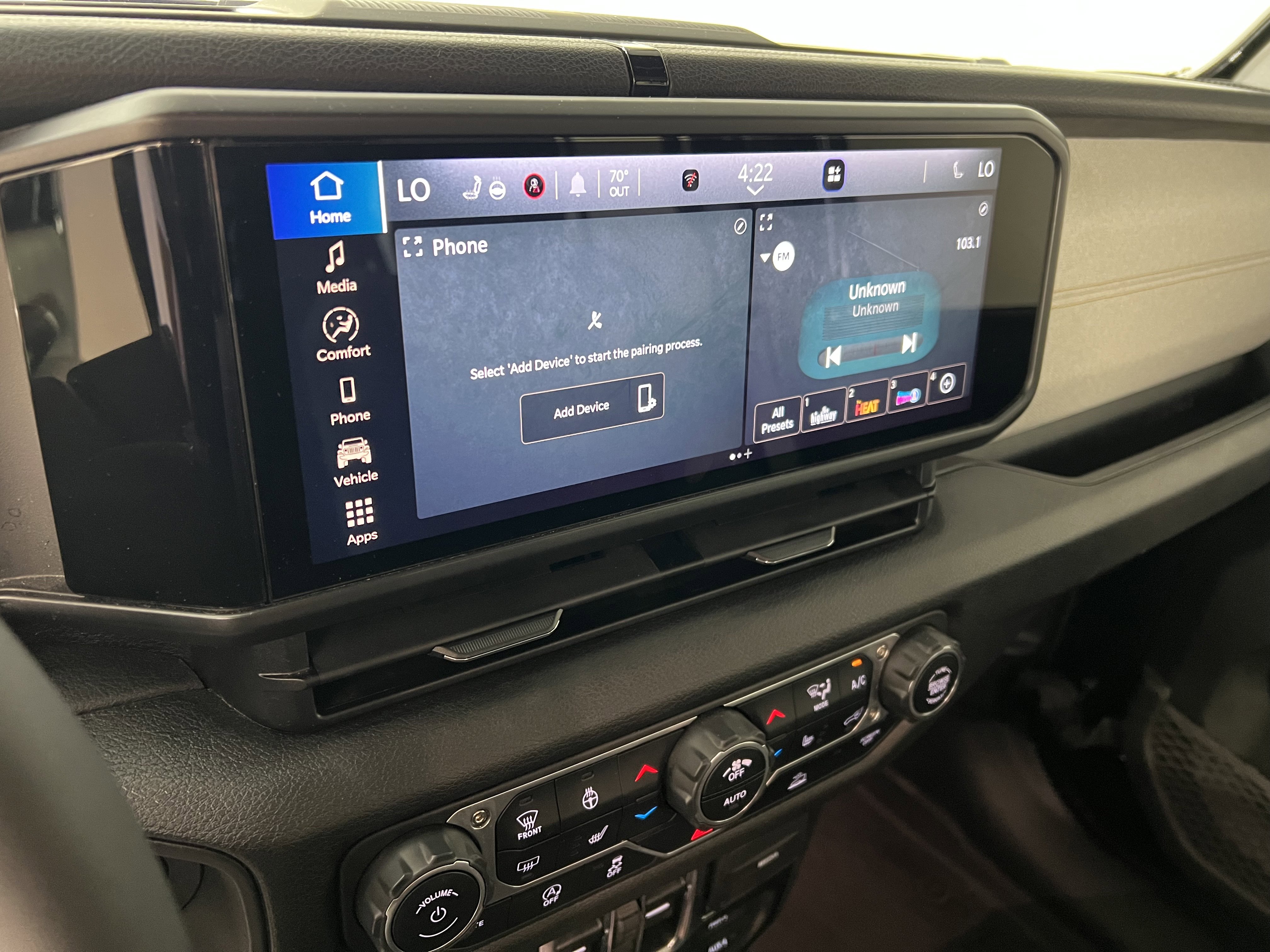 Used 2025 Jeep Wrangler Unlimited Sport AWD/4WD image 28