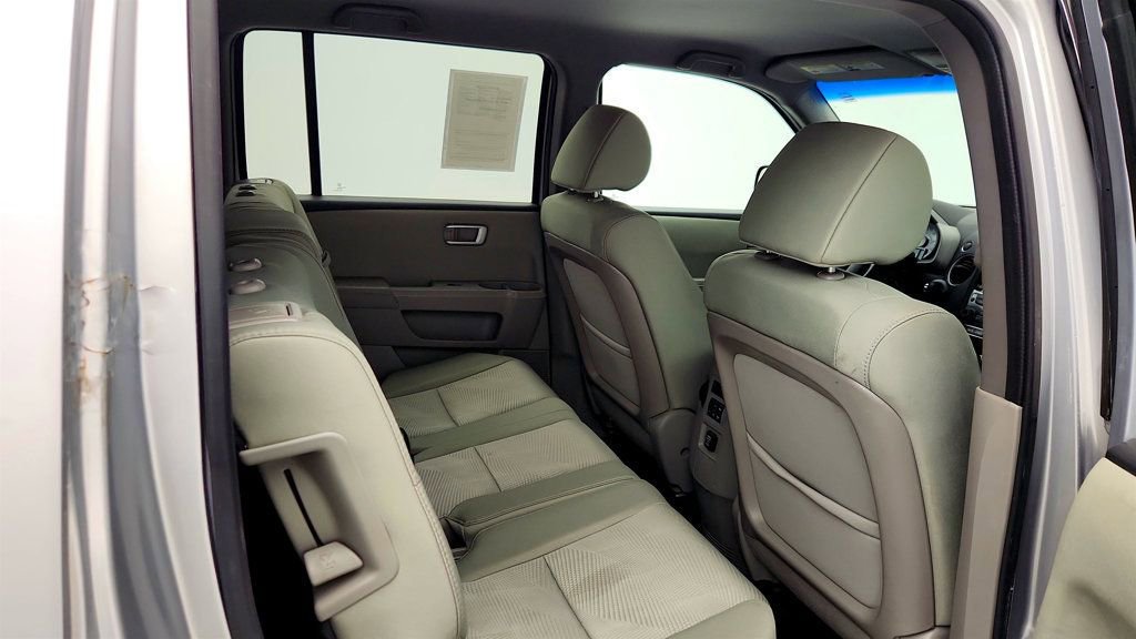 Used 2015 Honda Pilot LX image 23