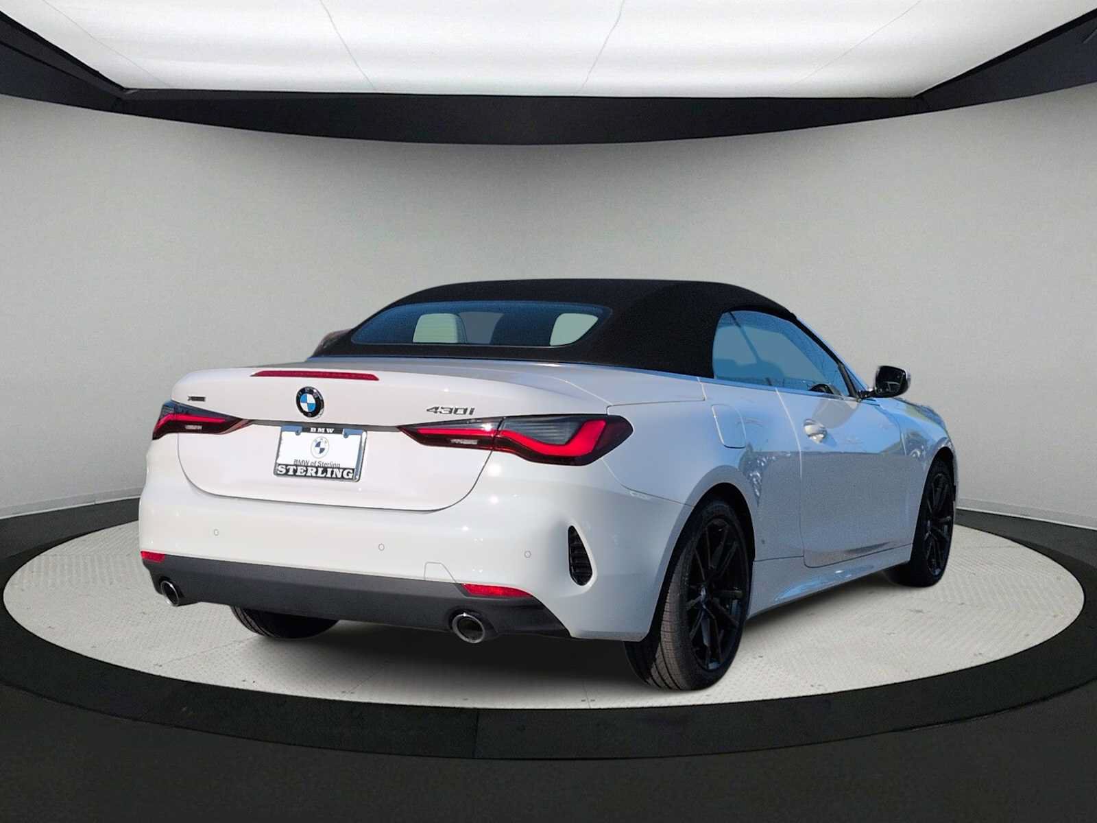Used 2022 BMW 430i xDrive Convertible w/ Premium Package AWD/4WD image 8