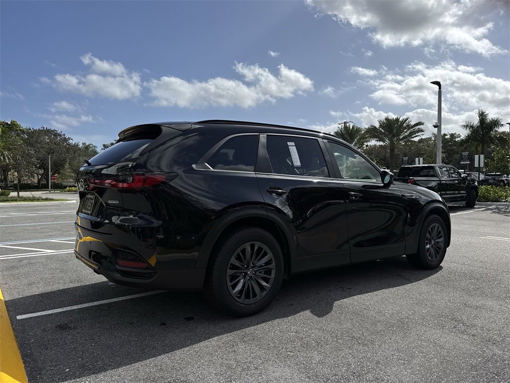 Certified 2025 MAZDA CX-70 3.3 Turbo w/ Preferred Package image 25