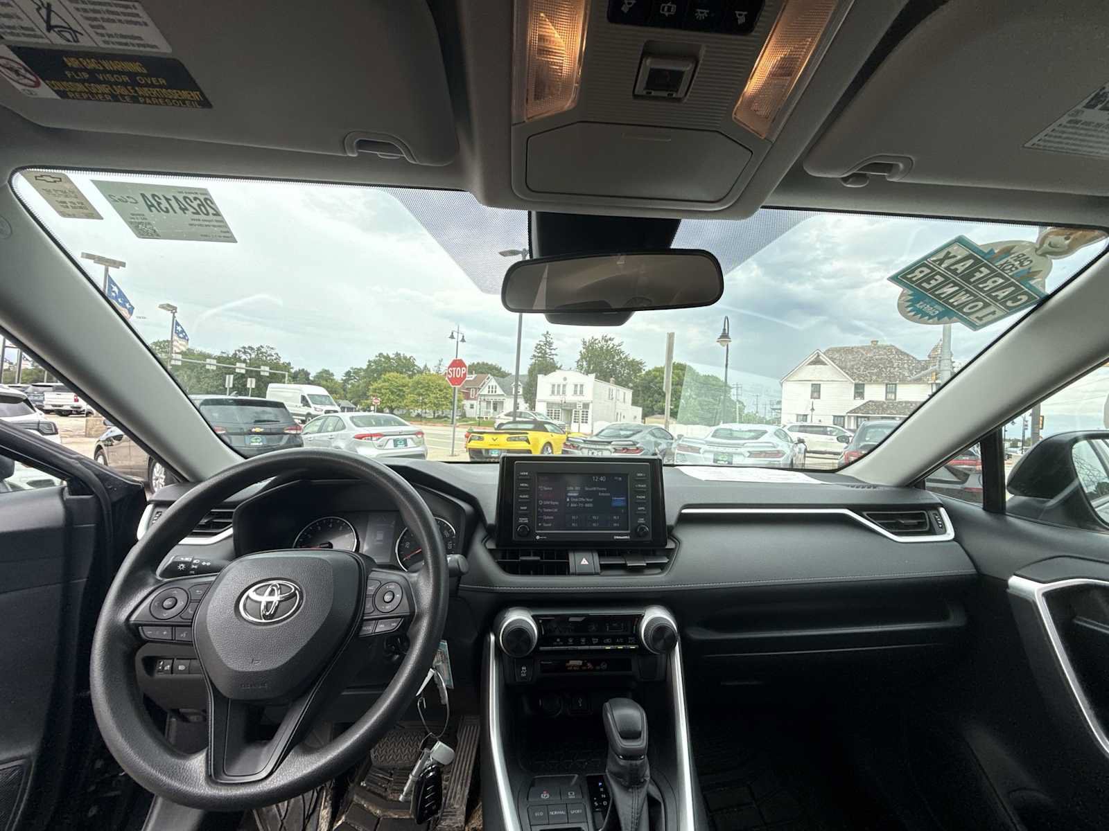 Used 2020 Toyota RAV4 LE w/ Carpet Mat Package FWD image 18