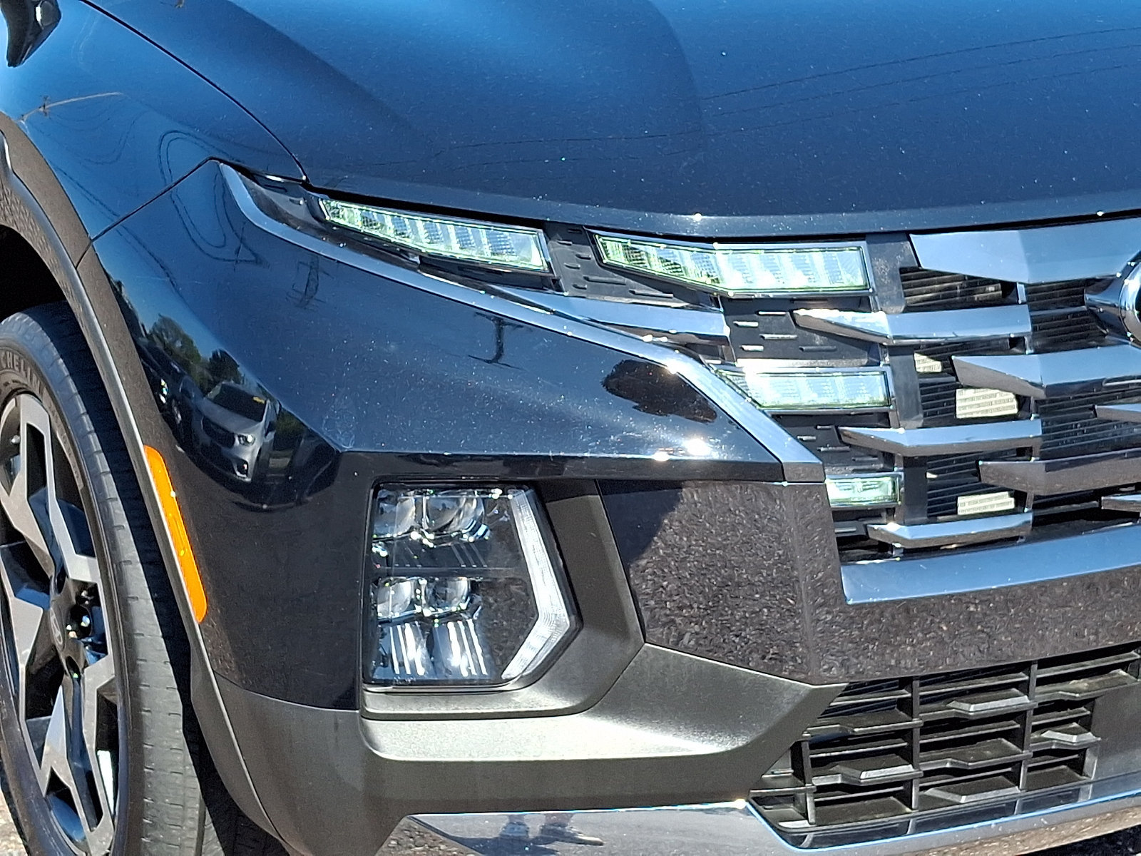 Used 2024 Hyundai Santa Cruz Limited AWD/4WD image 9