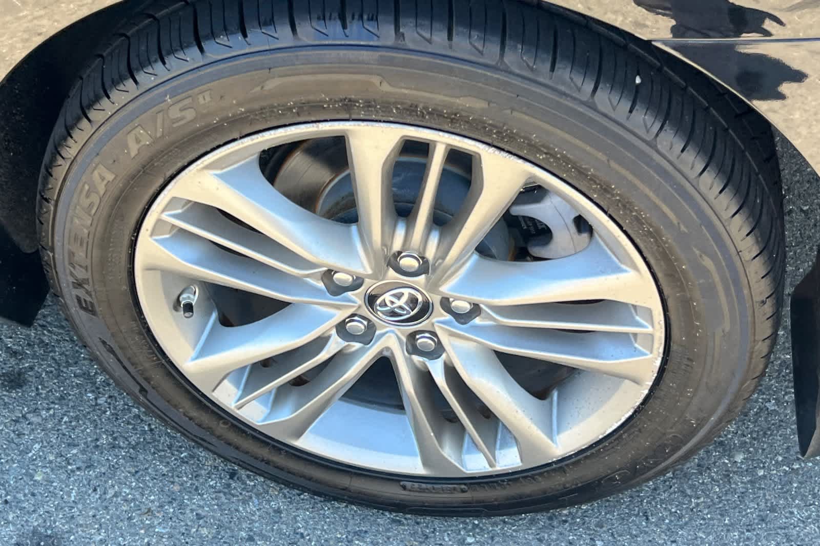 Used 2016 Toyota Camry SE FWD image 22