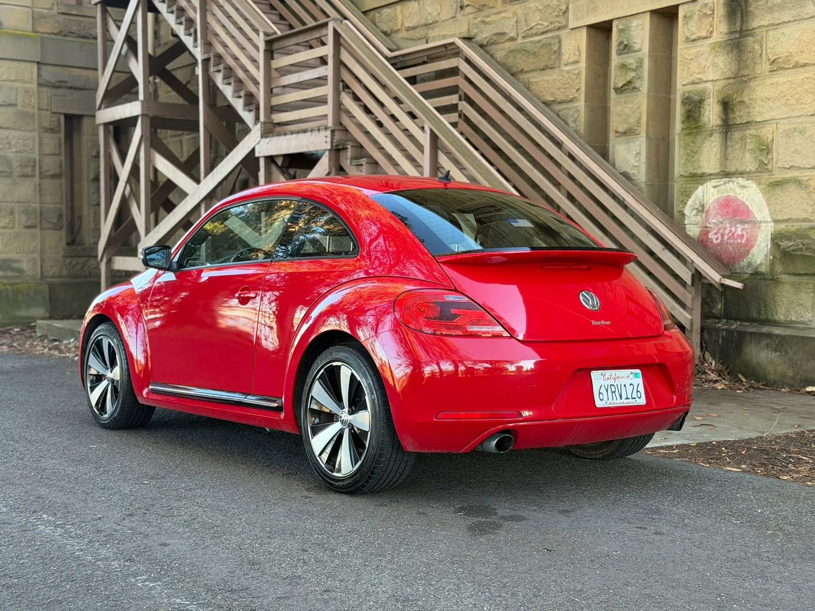 Used 2012 Volkswagen Beetle 2.0T image 25