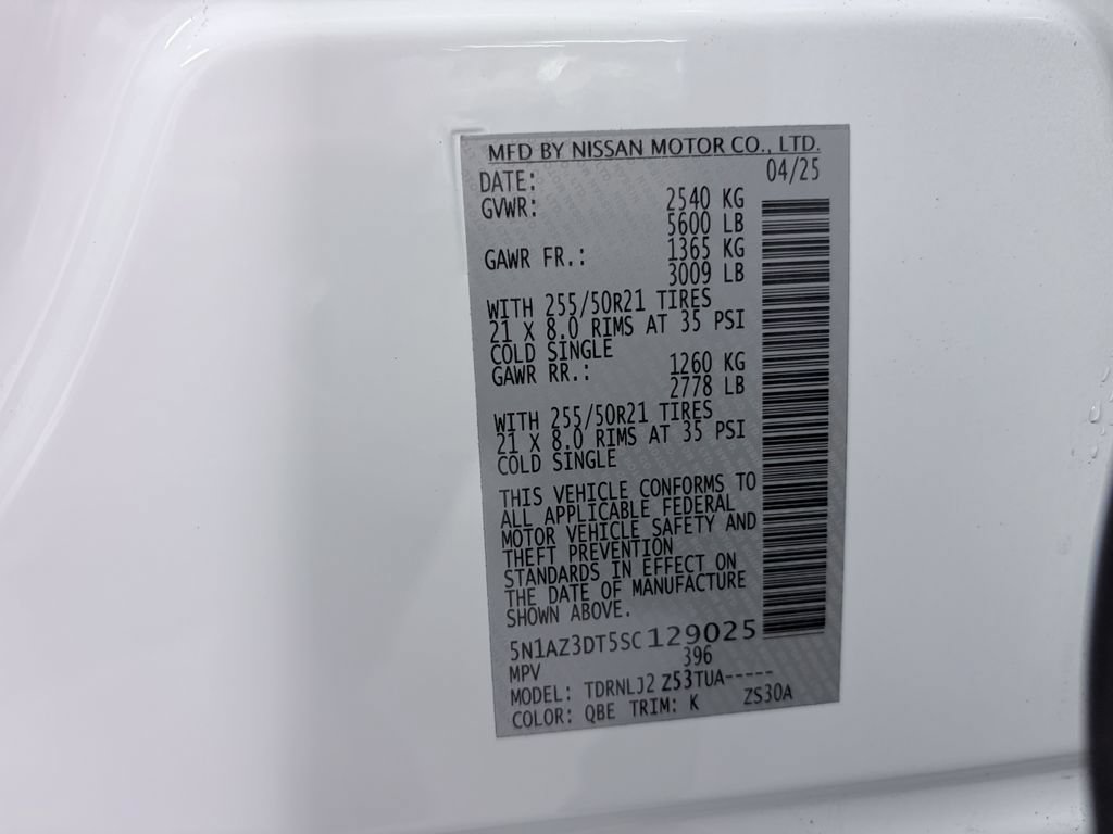 Used 2025 Nissan Murano Platinum w/ Cargo Package AWD/4WD image 23