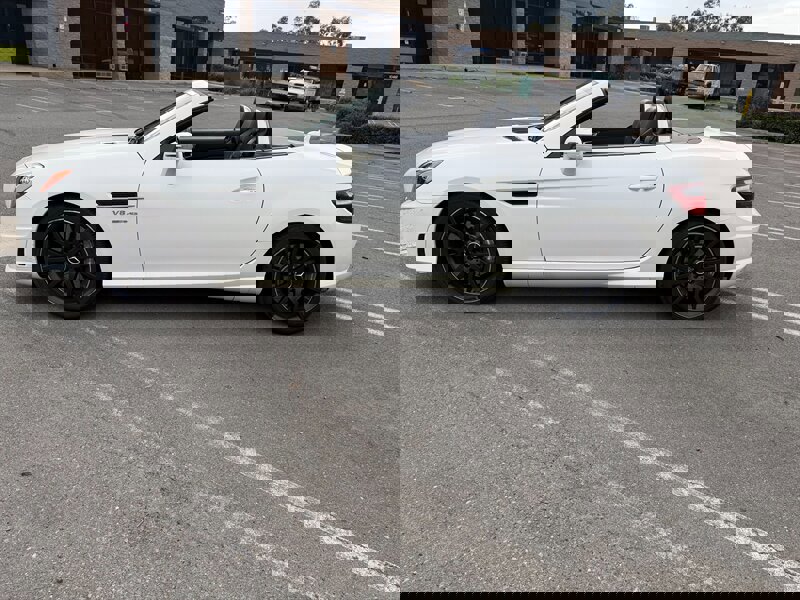 Used 2013 Mercedes-Benz SLK 55 AMG image 4