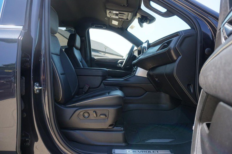 Used 2023 Chevrolet Tahoe Premier AWD/4WD image 37