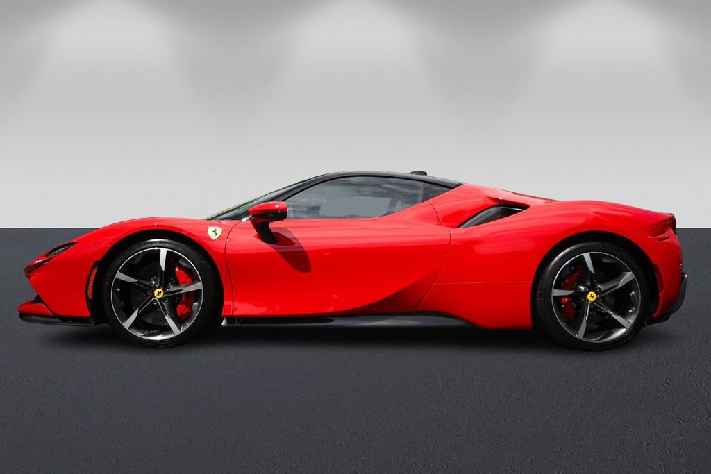 Used 2021 Ferrari SF90 Stradale AWD/4WD image 6