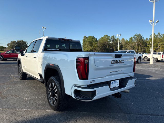 New 2026 GMC Sierra 2500 Denali Ultimate image 8