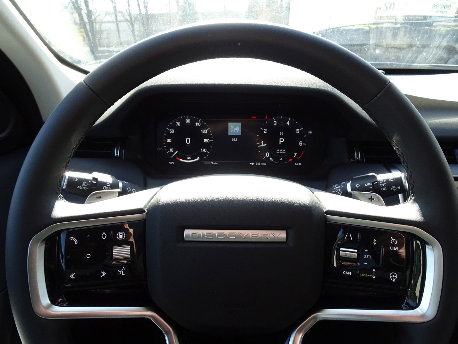 New 2025 Land Rover Discovery Sport S image 22